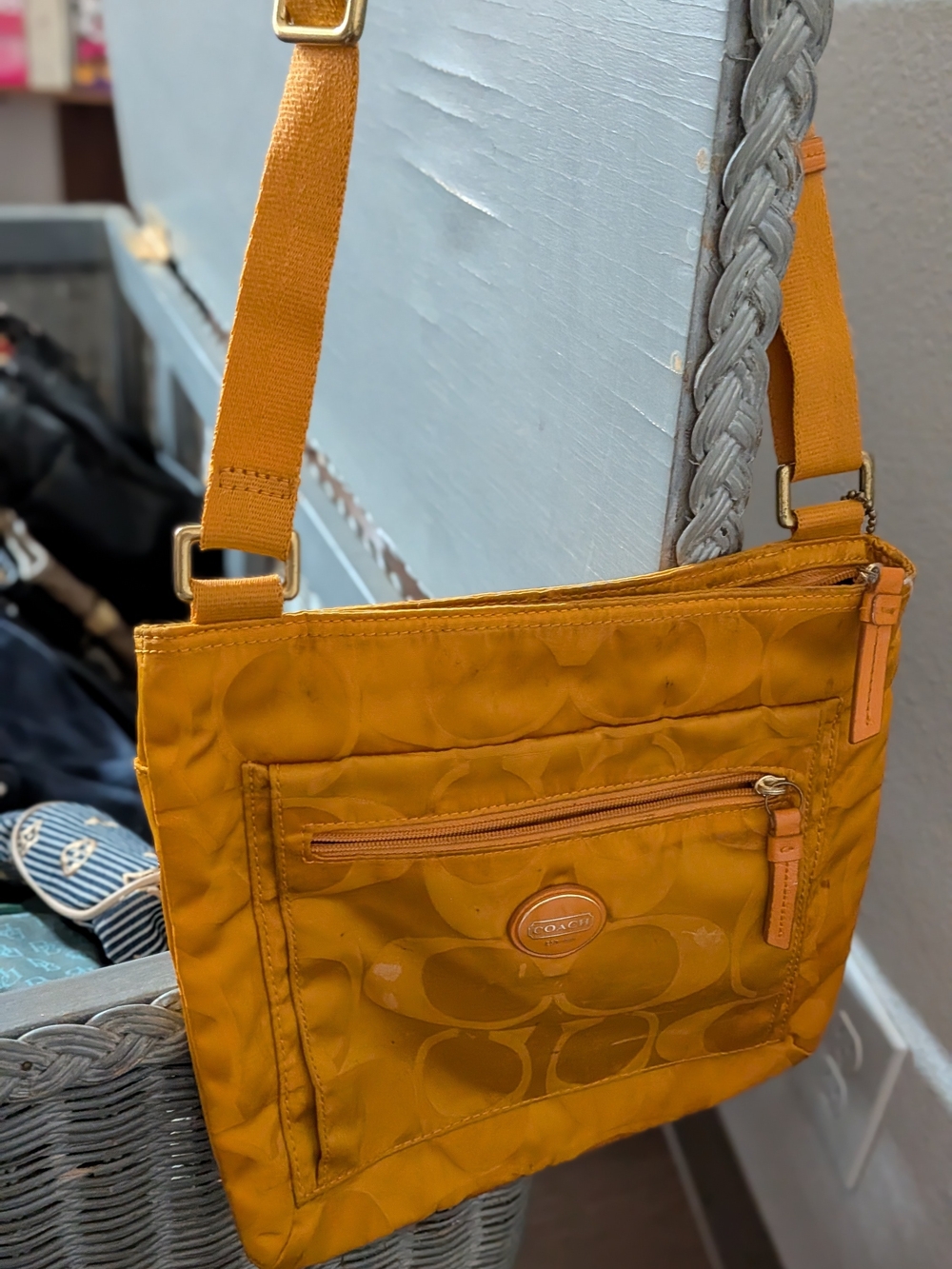 Coach Golden Signature Crossbody Bag